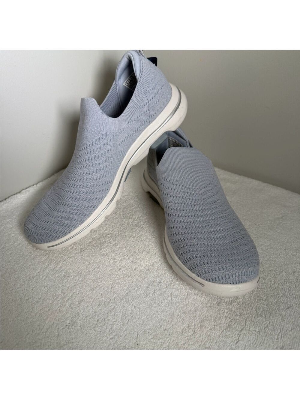 Skechers Women's Sneakers Size 8 5
